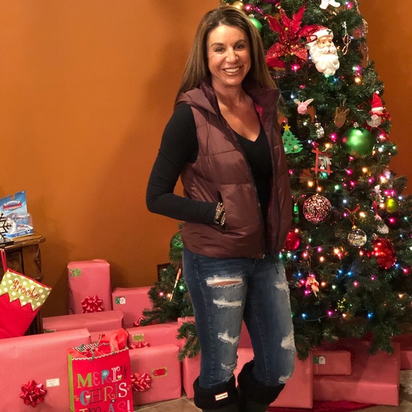 Women’s vest - Picture 1 of 1